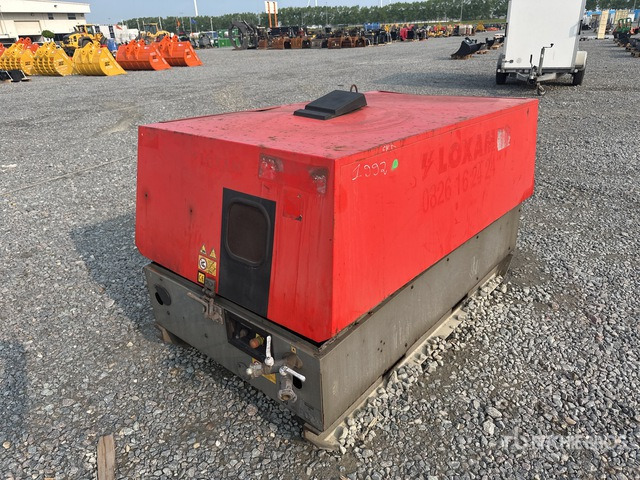 2014 Kaeser M34E Skid-Mounted Air Compressor - Compresor de aire: foto 3 2014 Kaeser M34E Skid-Mounted Air Compressor - Compresor de aire: foto 3