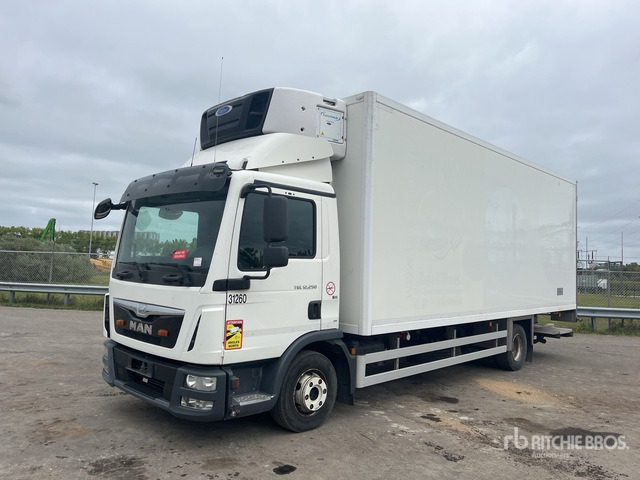 2014 M.A.N. TGL12.250 4x2 Refrigerated Truck - Desbrozadora de martillos/ Trituradora: foto 1 2014 M.A.N. TGL12.250 4x2 Refrigerated Truck - Desbrozadora de martillos/ Trituradora: foto 1