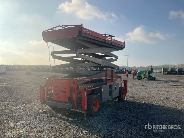 2016 Skyjack SJ9250 4x4 Diesel Scissor Lift - Plataforma de tijeras: foto 1 2016 Skyjack SJ9250 4x4 Diesel Scissor Lift - Plataforma de tijeras: foto 1