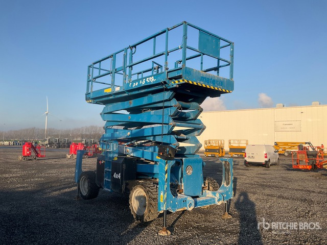 2018 Genie GS-5390 4x4 Diesel Scissor Lift - Plataforma de tijeras: foto 2 2018 Genie GS-5390 4x4 Diesel Scissor Lift - Plataforma de tijeras: foto 2