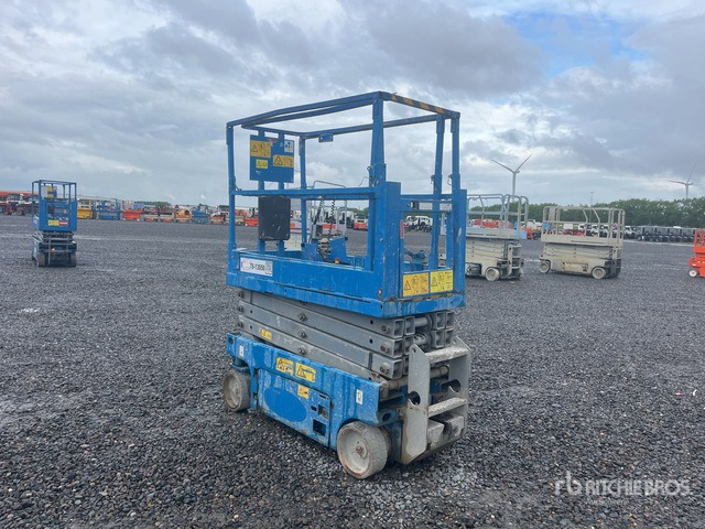 Genie GS-1932 Scissor Lift - Plataforma de tijeras: foto 4 Genie GS-1932 Scissor Lift - Plataforma de tijeras: foto 4