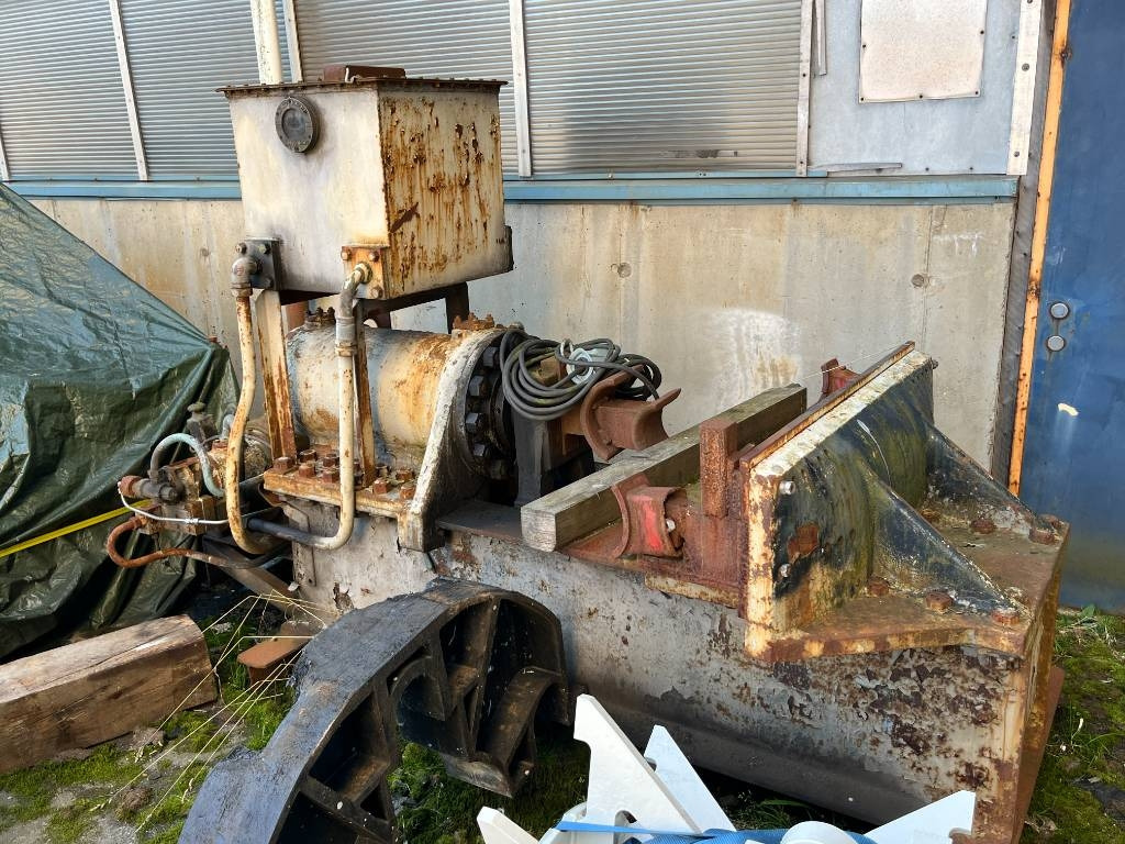 Annet Electraulic Hydraulic Press - Máquina para metal: foto 1 Annet Electraulic Hydraulic Press - Máquina para metal: foto 1