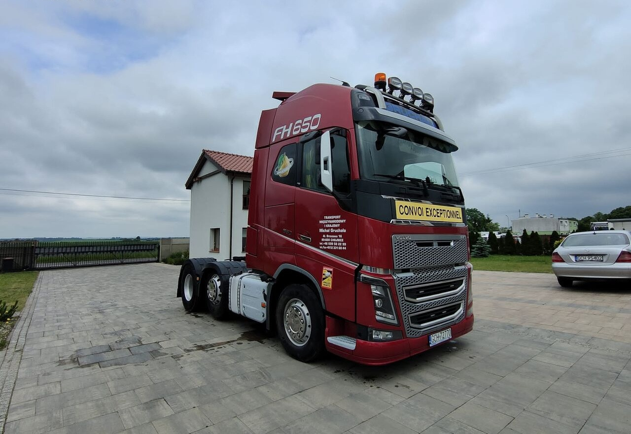 Volvo FH 16 650 odstępstwa 60 Ton - Cabeza tractora: foto 1 Volvo FH 16 650 odstępstwa 60 Ton - Cabeza tractora: foto 1
