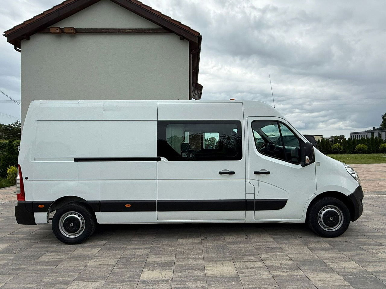 Renault Master L3H2 2016 Rok Doka Brygadówka 7-Miejsc Klima Kamera - Furgón: foto 4 Renault Master L3H2 2016 Rok Doka Brygadówka 7-Miejsc Klima Kamera - Furgón: foto 4