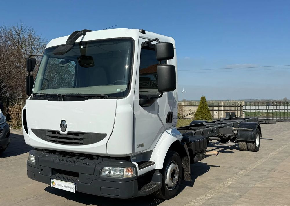 Renault Midlum 220 DXI - Camión chasis: foto 3 Renault Midlum 220 DXI - Camión chasis: foto 3
