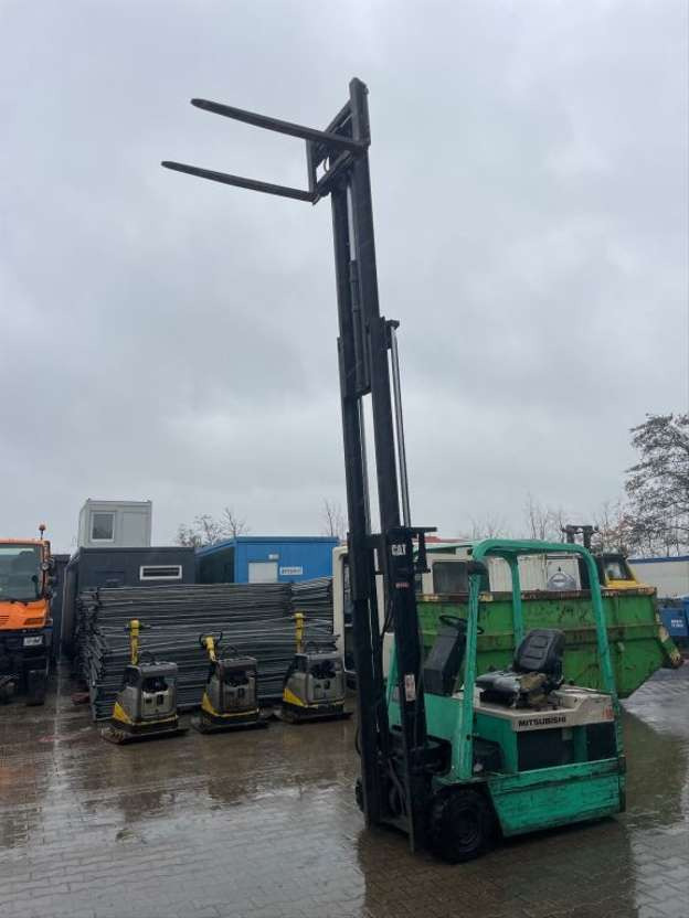 Mitsubishi FBS18-48s Elektrische heftruck triplo freelift 480cm - Carretilla elevadora eléctrica: foto 5 Mitsubishi FBS18-48s Elektrische heftruck triplo freelift 480cm - Carretilla elevadora eléctrica: foto 5