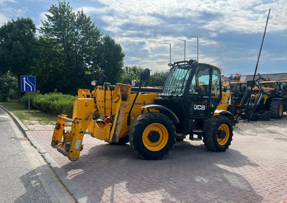 JCB 540-170 - Manipulador telescópico: foto 1 JCB 540-170 - Manipulador telescópico: foto 1