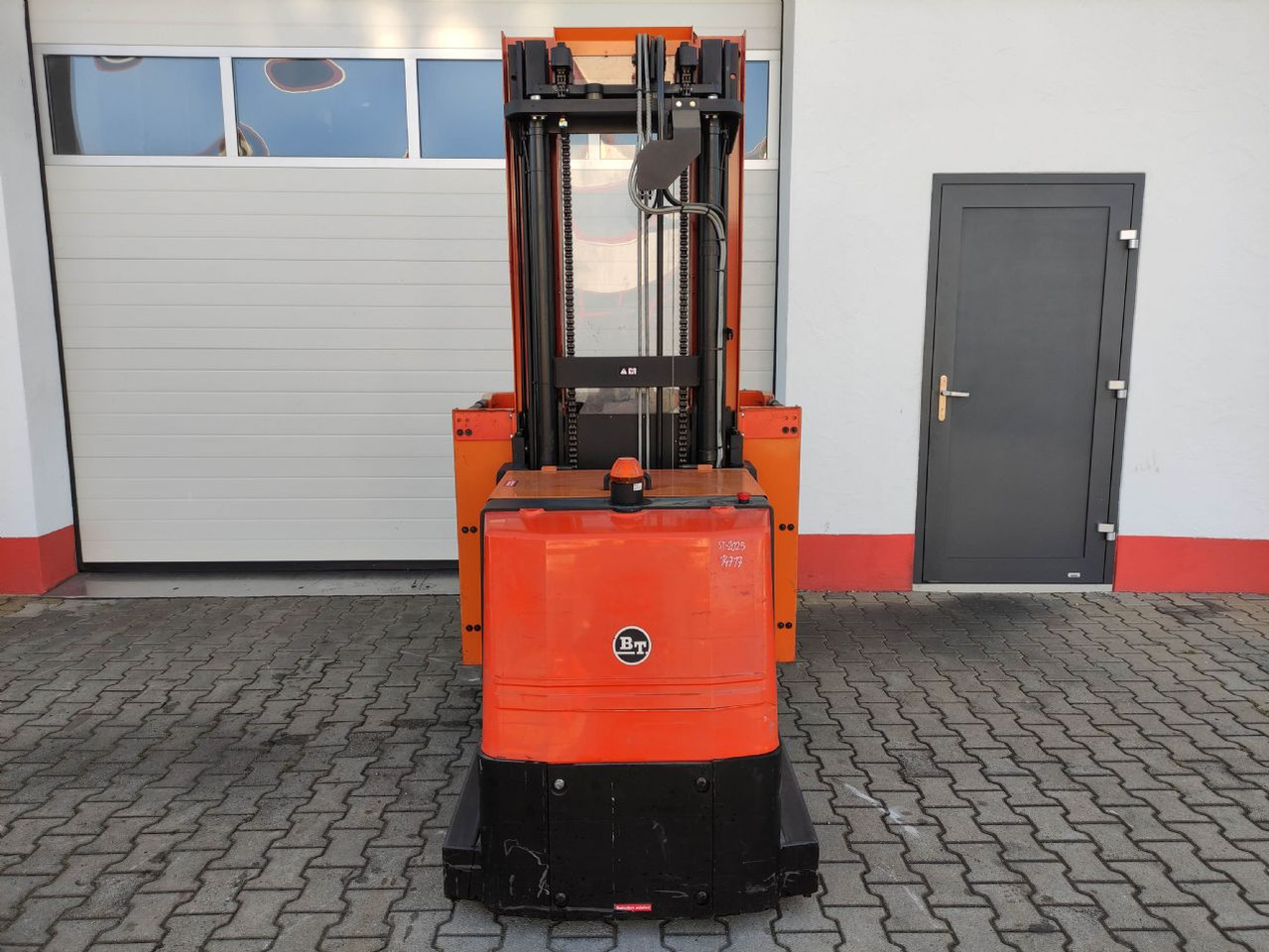 BT OME 100 M - Recoge pedidos: foto 4 BT OME 100 M - Recoge pedidos: foto 4