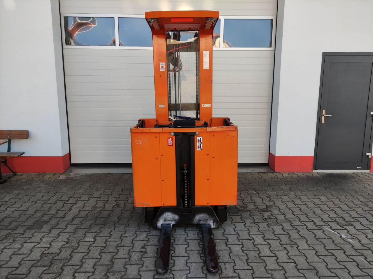 BT OME 100 M - Recoge pedidos: foto 3 BT OME 100 M - Recoge pedidos: foto 3