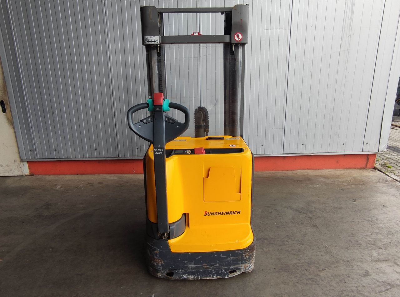 Jungheinrich EJC 216 Z - Apilador: foto 4 Jungheinrich EJC 216 Z - Apilador: foto 4