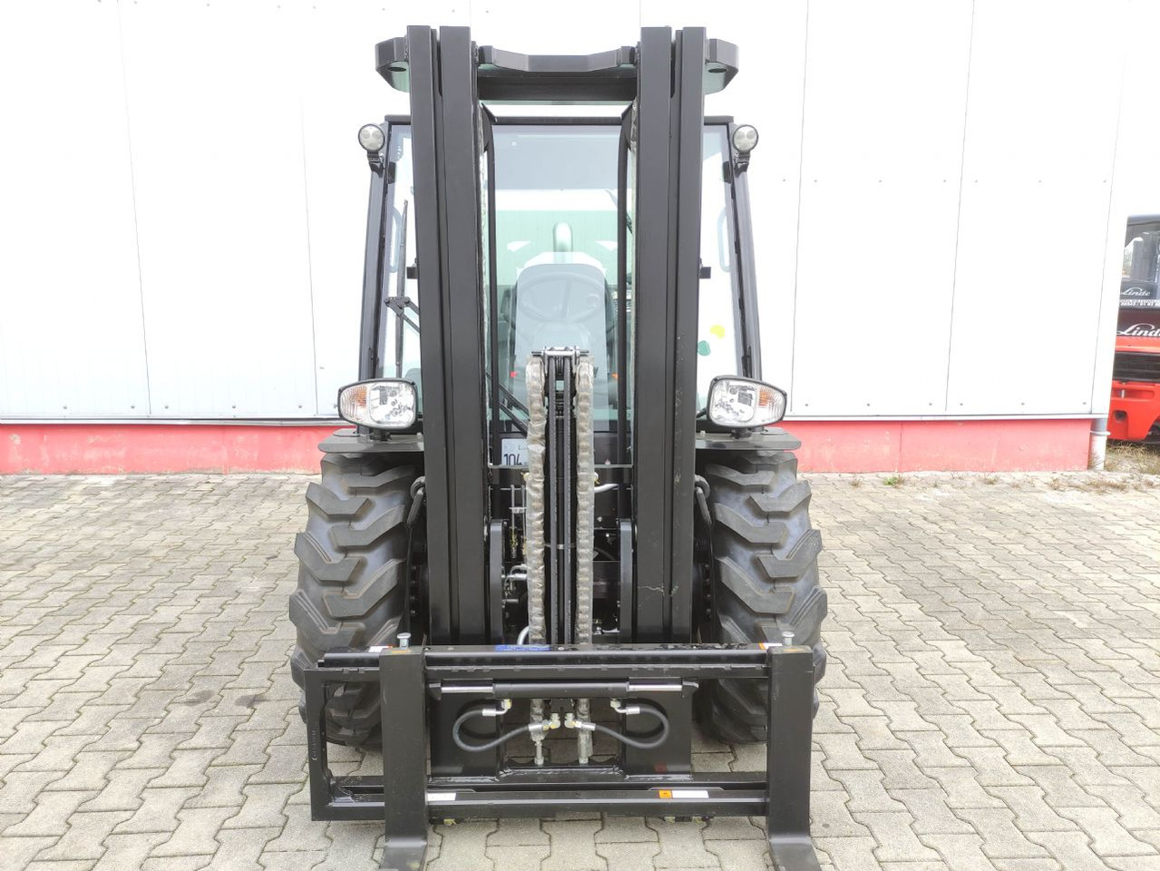 Manitou MC25-4 DK ST5 S1 (NEU) - Carretilla todo terreno: foto 3 Manitou MC25-4 DK ST5 S1 (NEU) - Carretilla todo terreno: foto 3