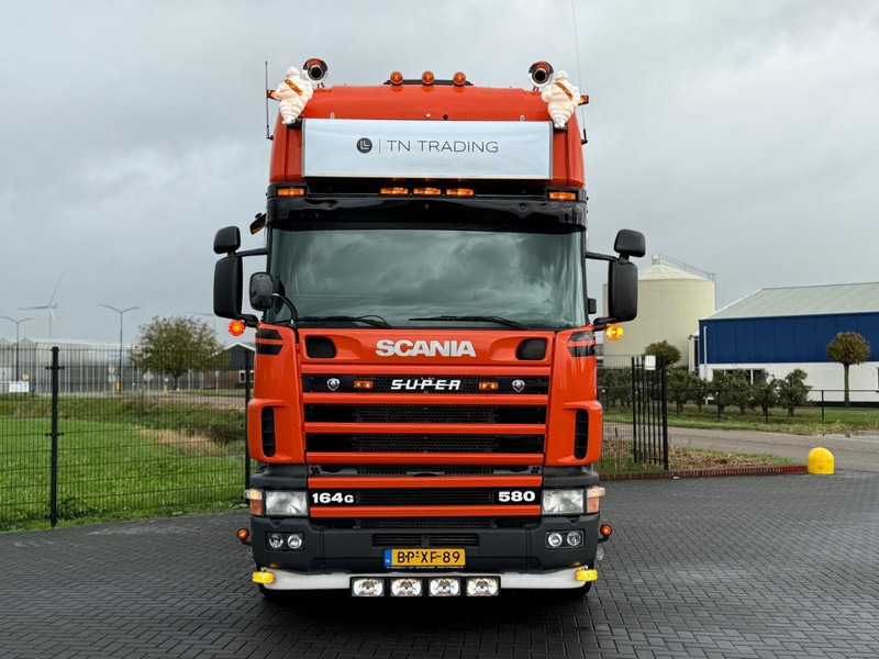 Scania R 164 GA 6X2/4 NA 580 SHOW TRUCK, GESTUURDE VOORLOPER, COMPLEET, TOP. - Cabeza tractora: foto 3 Scania R 164 GA 6X2/4 NA 580 SHOW TRUCK, GESTUURDE VOORLOPER, COMPLEET, TOP. - Cabeza tractora: foto 3