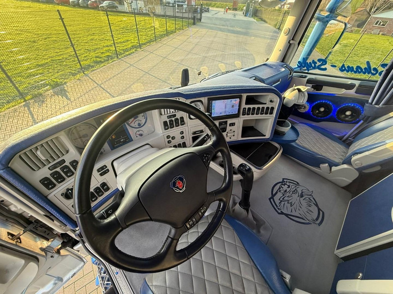 Cabeza tractora Scania R450 SHOW TRUCK, FULL AIR, SPECIAL INTERIOR, RETARDER, PTO.: foto 13 Cabeza tractora Scania R450 SHOW TRUCK, FULL AIR, SPECIAL INTERIOR, RETARDER, PTO.: foto 13