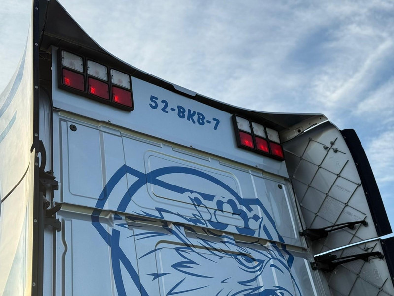 Cabeza tractora Scania R450 SHOW TRUCK, FULL AIR, SPECIAL INTERIOR, RETARDER, PTO.: foto 10 Cabeza tractora Scania R450 SHOW TRUCK, FULL AIR, SPECIAL INTERIOR, RETARDER, PTO.: foto 10