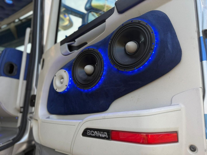 Cabeza tractora Scania R450 SHOW TRUCK, FULL AIR, SPECIAL INTERIOR, RETARDER, PTO.: foto 12 Cabeza tractora Scania R450 SHOW TRUCK, FULL AIR, SPECIAL INTERIOR, RETARDER, PTO.: foto 12