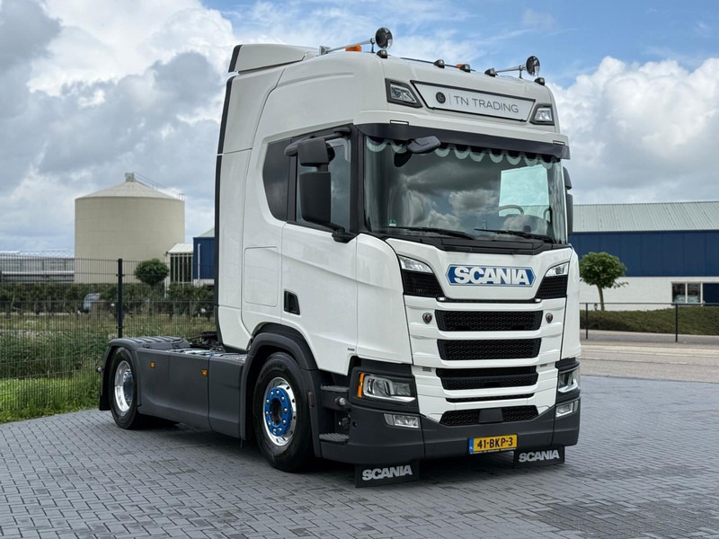 Scania R450 VOL LUCHT, SMART TACHO 2, ALCOA, RETARDER, LEER, VOL VOL! - Cabeza tractora: foto 1 Scania R450 VOL LUCHT, SMART TACHO 2, ALCOA, RETARDER, LEER, VOL VOL! - Cabeza tractora: foto 1