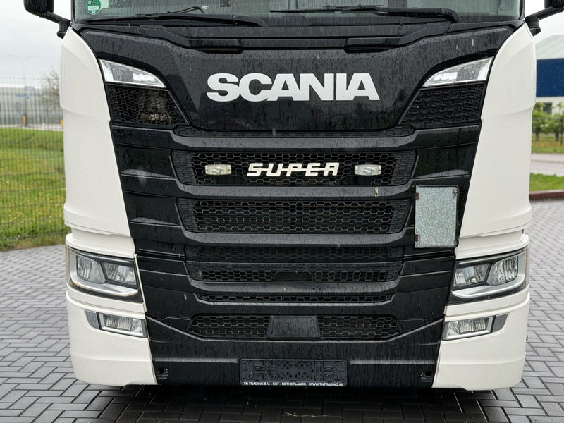 Scania R450 VOLLUCHT, ALCOA, HYDRAULIEK, 6 PUNTS LUCHTGEVEERD, RETARDER. - Cabeza tractora: foto 3 Scania R450 VOLLUCHT, ALCOA, HYDRAULIEK, 6 PUNTS LUCHTGEVEERD, RETARDER. - Cabeza tractora: foto 3