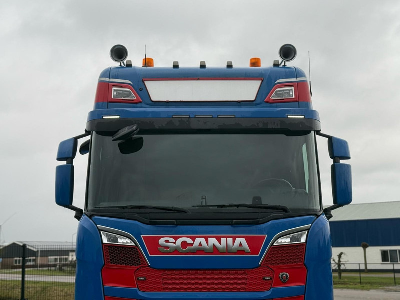Scania S520 6X2/4, VOLLUCHT, LEER, RETARDER, PARK COOL, EURO 6D. - Cabeza tractora: foto 4 Scania S520 6X2/4, VOLLUCHT, LEER, RETARDER, PARK COOL, EURO 6D. - Cabeza tractora: foto 4
