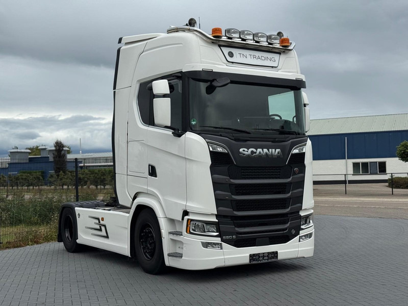 Scania S590 V8 NGS FULL AIR, PARK COOL, RETARDER, 2 TANKS. - Cabeza tractora: foto 1 Scania S590 V8 NGS FULL AIR, PARK COOL, RETARDER, 2 TANKS. - Cabeza tractora: foto 1