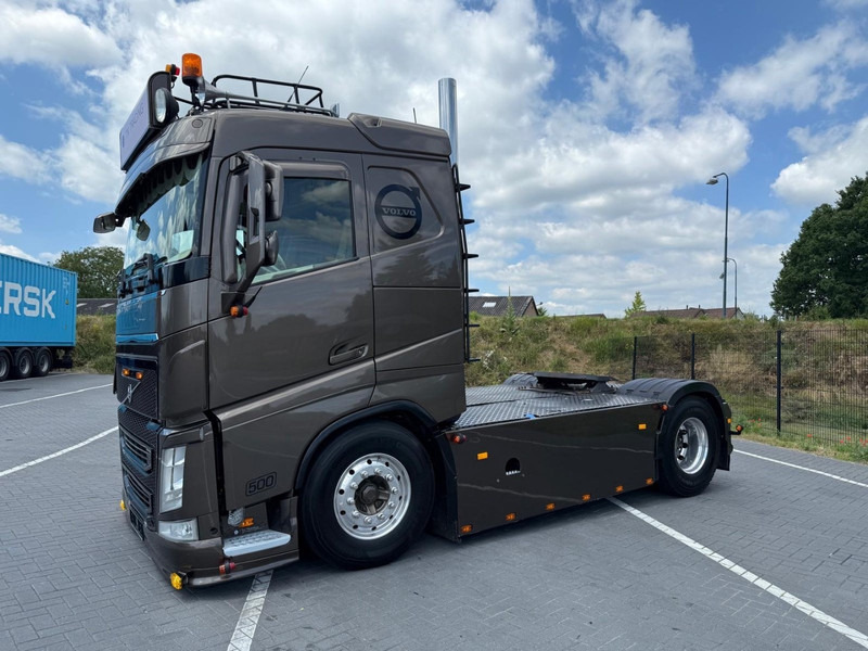 Volvo FH 13.500 SHOW TRUCK, FULL AIR, INTERIOR, TOP, HYDRAULIC. - Cabeza tractora: foto 3 Volvo FH 13.500 SHOW TRUCK, FULL AIR, INTERIOR, TOP, HYDRAULIC. - Cabeza tractora: foto 3