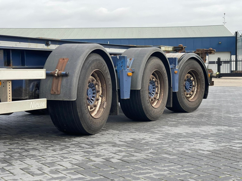 Renders ROC 16.27 CC X-STEERING, ALLE AANSLUITINGEN, APK. - Semirremolque portacontenedore/ Intercambiable: foto 2 Renders ROC 16.27 CC X-STEERING, ALLE AANSLUITINGEN, APK. - Semirremolque portacontenedore/ Intercambiable: foto 2