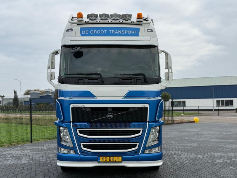 Volvo FH 540 CONTAINER TRANSPORT, KIEP SYSTEEM, LEATHER SEATS, TOP. - Camión portacontenedore/ Intercambiable: foto 3 Volvo FH 540 CONTAINER TRANSPORT, KIEP SYSTEEM, LEATHER SEATS, TOP. - Camión portacontenedore/ Intercambiable: foto 3