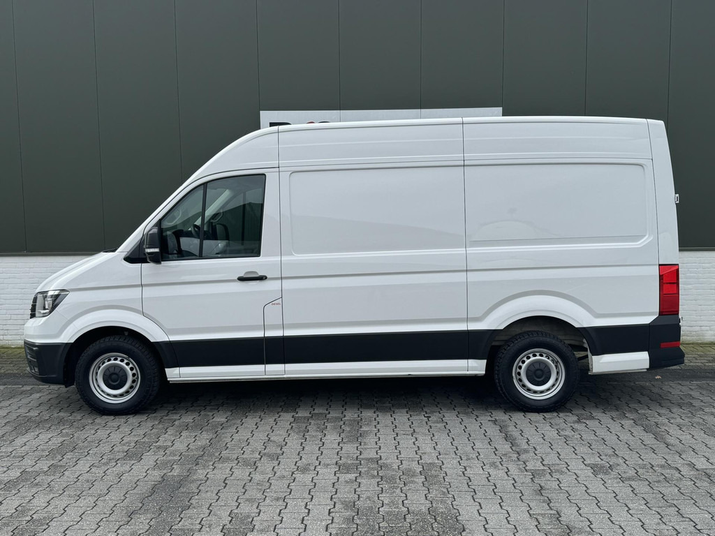 Volkswagen Crafter-30 2.0 TDI L3H3 Highline Topstaat! Trekhaak Carplay Cruise 4 Seizoenen banden Verwarmde voorruit Lat om Lat - Furgón: foto 4 Volkswagen Crafter-30 2.0 TDI L3H3 Highline Topstaat! Trekhaak Carplay Cruise 4 Seizoenen banden Verwarmde voorruit Lat om Lat - Furgón: foto 4