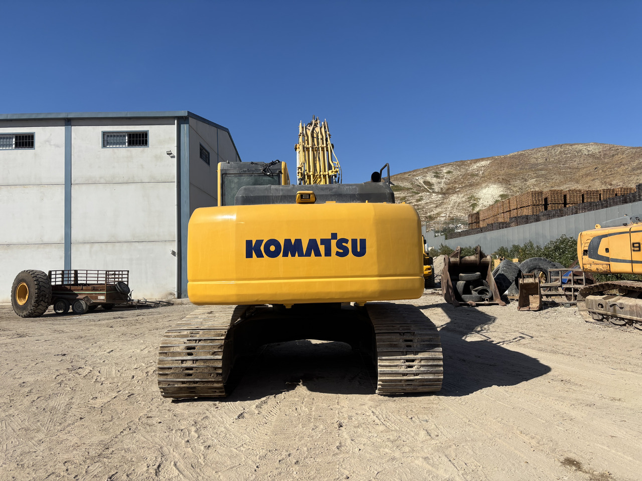 KOMATSU PC210-8 - Excavadora de cadenas: foto 4 KOMATSU PC210-8 - Excavadora de cadenas: foto 4