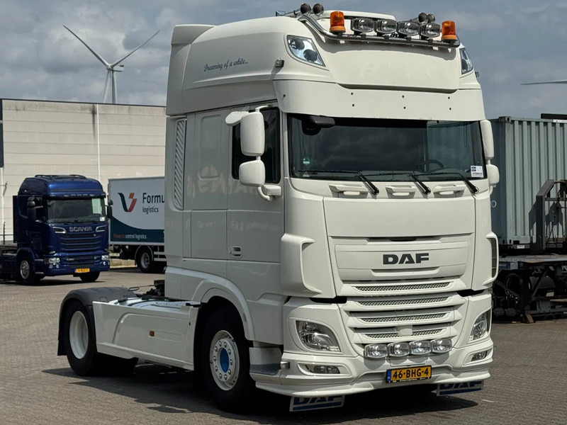 DAF XF 440 Super Space Cab 2 Tanks *NL-Truck* - Cabeza tractora: foto 2 DAF XF 440 Super Space Cab 2 Tanks *NL-Truck* - Cabeza tractora: foto 2