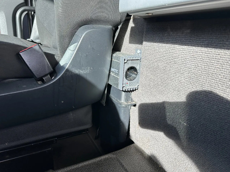 Cabeza tractora DAF XF 450 Super Space Cab Euro 6: foto 19 Cabeza tractora DAF XF 450 Super Space Cab Euro 6: foto 19