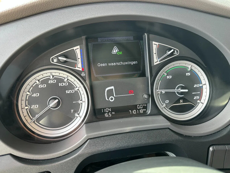 Cabeza tractora DAF XF 450 Super Space Cab Euro 6: foto 15 Cabeza tractora DAF XF 450 Super Space Cab Euro 6: foto 15