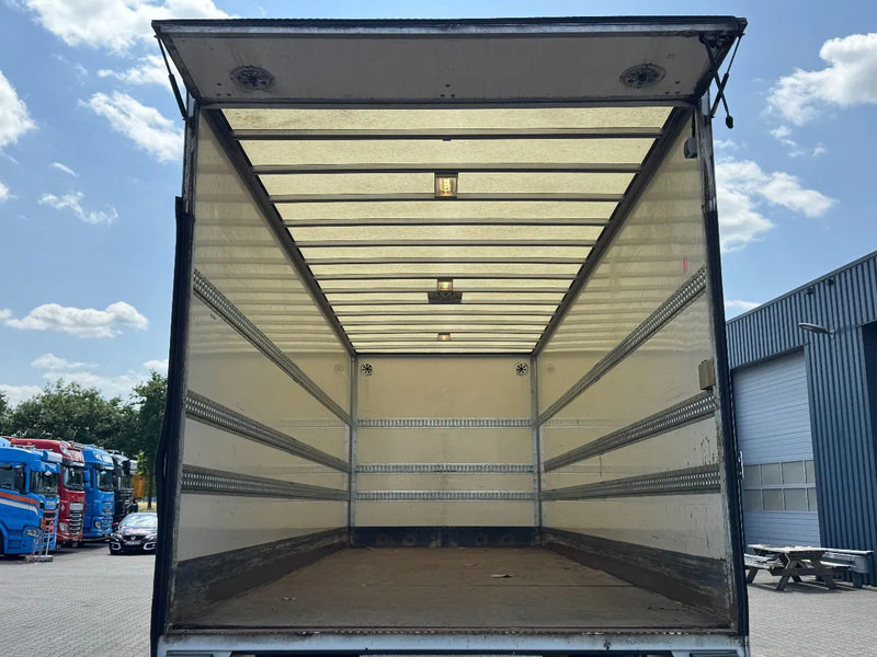 DAF CF 260 4x2 Gesloten Opbouw / Euro 6 / Laadklep / Apk! - Camión caja cerrada: foto 5 DAF CF 260 4x2 Gesloten Opbouw / Euro 6 / Laadklep / Apk! - Camión caja cerrada: foto 5