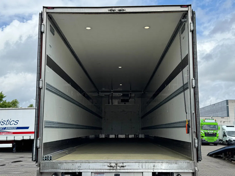 HEIWO Thermo King SLXe 300 / OV-Laadklep / Stuur-as / APK 04-2026 - Semirremolque frigorífico: foto 4 HEIWO Thermo King SLXe 300 / OV-Laadklep / Stuur-as / APK 04-2026 - Semirremolque frigorífico: foto 4