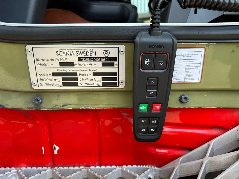 Camión caja cerrada Scania R580 V8 8x2*6 Ekeri Full Side Opening / Retarder / 605 Tkm / Full Air: foto 17 Camión caja cerrada Scania R580 V8 8x2*6 Ekeri Full Side Opening / Retarder / 605 Tkm / Full Air: foto 17