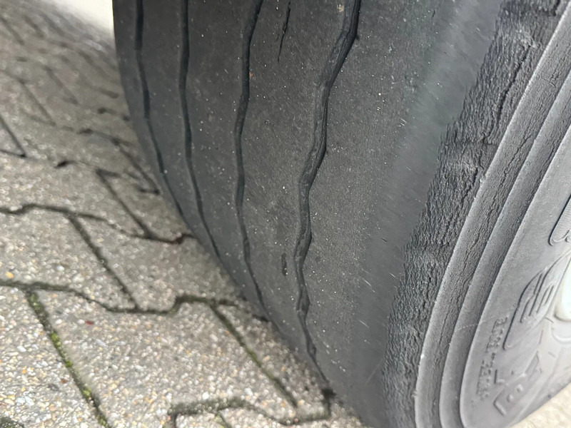 Semirremolque caja cerrada Tracon Closed Box / BPW-Disc: foto 13 Semirremolque caja cerrada Tracon Closed Box / BPW-Disc: foto 13