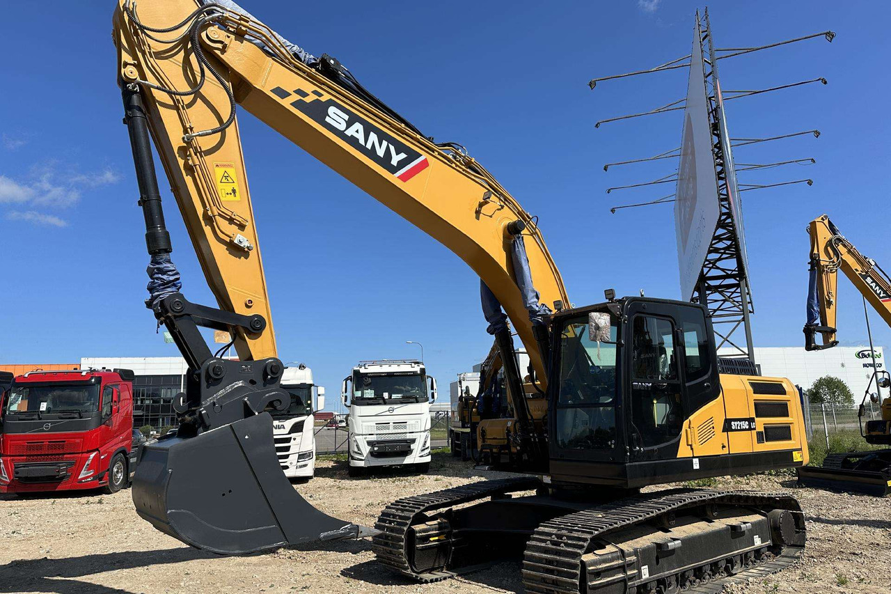 SANY SY215C - Excavadora de cadenas: foto 1 SANY SY215C - Excavadora de cadenas: foto 1