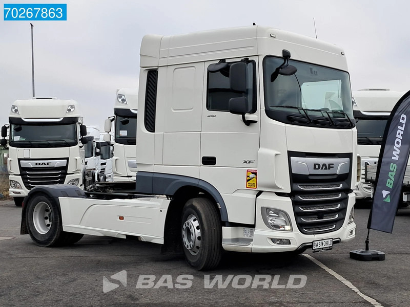 DAF XF 450 4X2 SC ACC LED PTO Euro 6 - Cabeza tractora: foto 3 DAF XF 450 4X2 SC ACC LED PTO Euro 6 - Cabeza tractora: foto 3