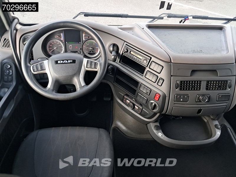 Cabeza tractora DAF XF 480 4X2 SSC Retarder 2xTanks ACC LED Standklima Euro 6: foto 19 Cabeza tractora DAF XF 480 4X2 SSC Retarder 2xTanks ACC LED Standklima Euro 6: foto 19