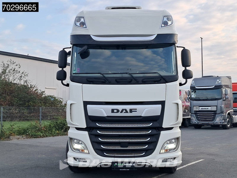 Cabeza tractora DAF XF 480 4X2 SSC Retarder 2xTanks ACC LED Standklima Euro 6: foto 14 Cabeza tractora DAF XF 480 4X2 SSC Retarder 2xTanks ACC LED Standklima Euro 6: foto 14