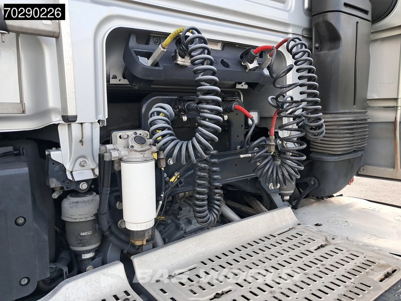 Cabeza tractora DAF XF 480 4X2 SSC Retarder Mega 2xTanks ACC LED Standklima Euro 6: foto 9