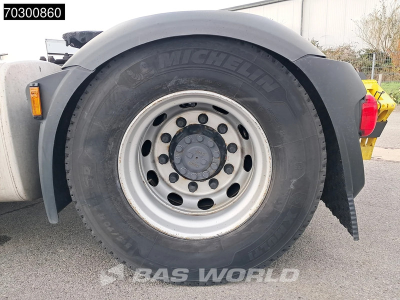 Cabeza tractora DAF XF 480 4X2 SSC Retarder Standklima: foto 17 Cabeza tractora DAF XF 480 4X2 SSC Retarder Standklima: foto 17