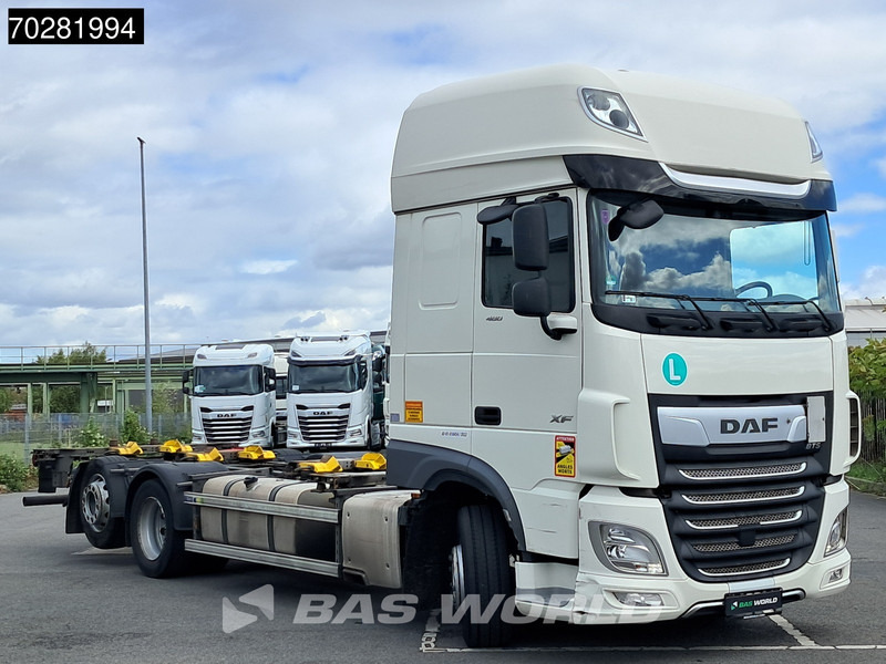 DAF XF 480 6X2 SSC Retarder 2xTanks Lift/Steering ACC Euro 6 - Camión portacontenedore/ Intercambiable: foto 3 DAF XF 480 6X2 SSC Retarder 2xTanks Lift/Steering ACC Euro 6 - Camión portacontenedore/ Intercambiable: foto 3