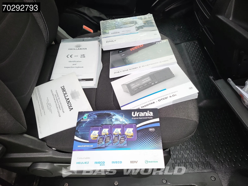 Furgoneta con lona Iveco Daily 60C18 3.0L Ladebordwand Automatik 180PS Doppelbereifung Koffer Klima Tempomat D'Hollandia Euro6 Zeilen Zeilenwagen Pritsch Plane: foto 13
