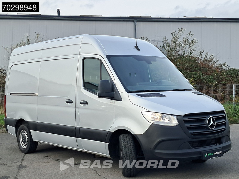Mercedes-Benz Sprinter 315 CDI Automatik L2H2 150PS Klima Kamera Parkensensoren MBUX CarPlay Euro6 L2 12m3 A/C - Furgoneta pequeña: foto 3 Mercedes-Benz Sprinter 315 CDI Automatik L2H2 150PS Klima Kamera Parkensensoren MBUX CarPlay Euro6 L2 12m3 A/C - Furgoneta pequeña: foto 3