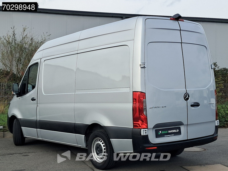 Mercedes-Benz Sprinter 315 CDI Automatik L2H2 150PS Klima Kamera Parkensensoren MBUX CarPlay Euro6 L2 12m3 A/C - Furgoneta pequeña: foto 5 Mercedes-Benz Sprinter 315 CDI Automatik L2H2 150PS Klima Kamera Parkensensoren MBUX CarPlay Euro6 L2 12m3 A/C - Furgoneta pequeña: foto 5