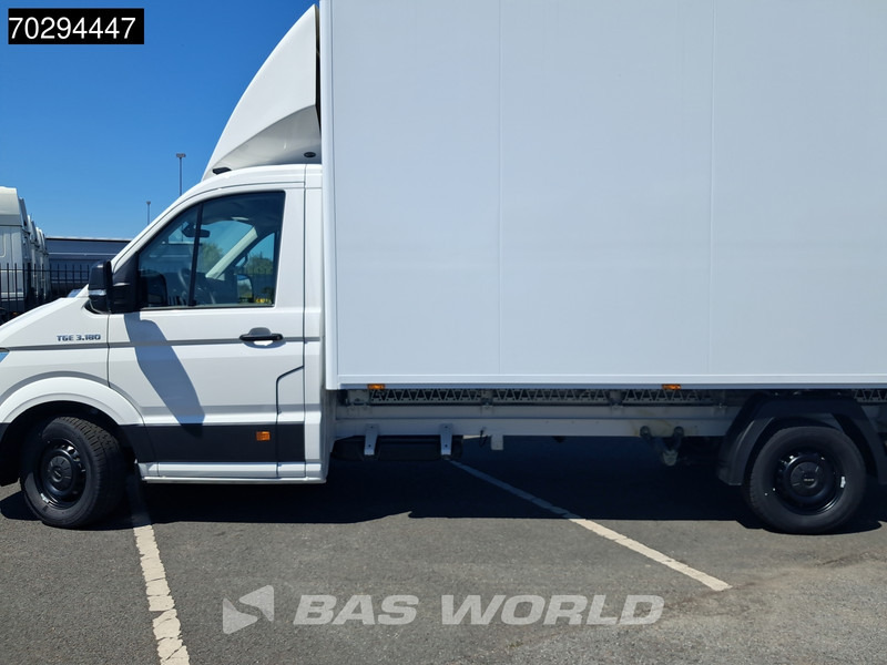 Furgoneta caja cerrada Volkswagen Crafter 177pk Neu! Automatik 2025 Facelift Koffer Ladebordwand Navi Klima Tempomat LED Euro6 21m3 A/C Cruise control: foto 9 Furgoneta caja cerrada Volkswagen Crafter 177pk Neu! Automatik 2025 Facelift Koffer Ladebordwand Navi Klima Tempomat LED Euro6 21m3 A/C Cruise control: foto 9