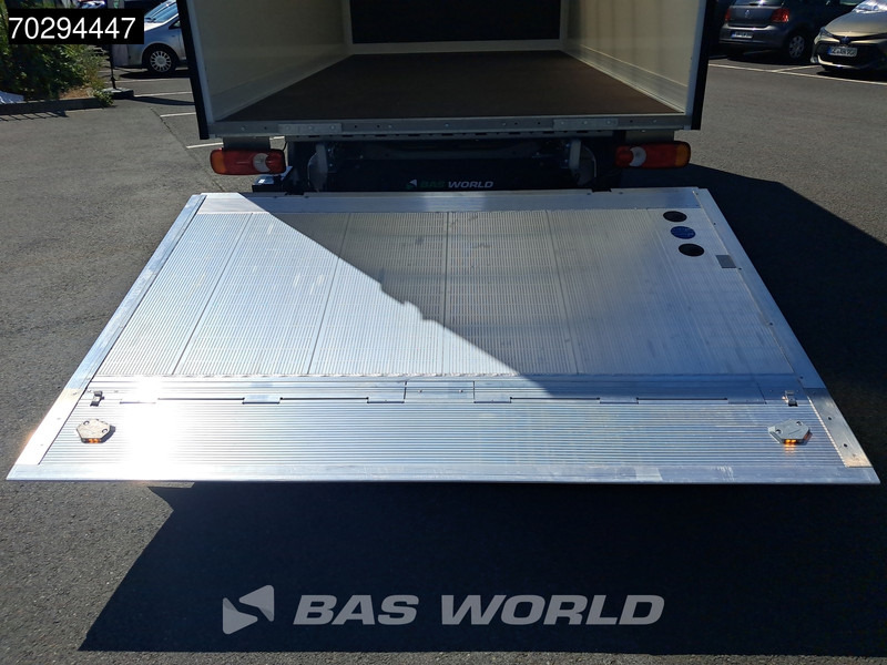 Furgoneta caja cerrada Volkswagen Crafter 177pk Neu! Automatik 2025 Facelift Koffer Ladebordwand Navi Klima Tempomat LED Euro6 21m3 A/C Cruise control: foto 10 Furgoneta caja cerrada Volkswagen Crafter 177pk Neu! Automatik 2025 Facelift Koffer Ladebordwand Navi Klima Tempomat LED Euro6 21m3 A/C Cruise control: foto 10