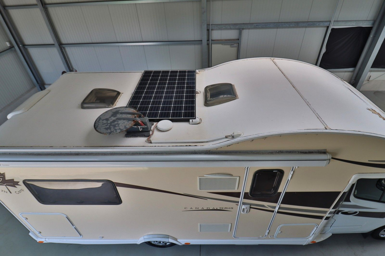 Ahorn Camp Canada TE Plus/Einzelbetten+Hubbett/Garage - Autocaravana perfilada: foto 4 Ahorn Camp Canada TE Plus/Einzelbetten+Hubbett/Garage - Autocaravana perfilada: foto 4