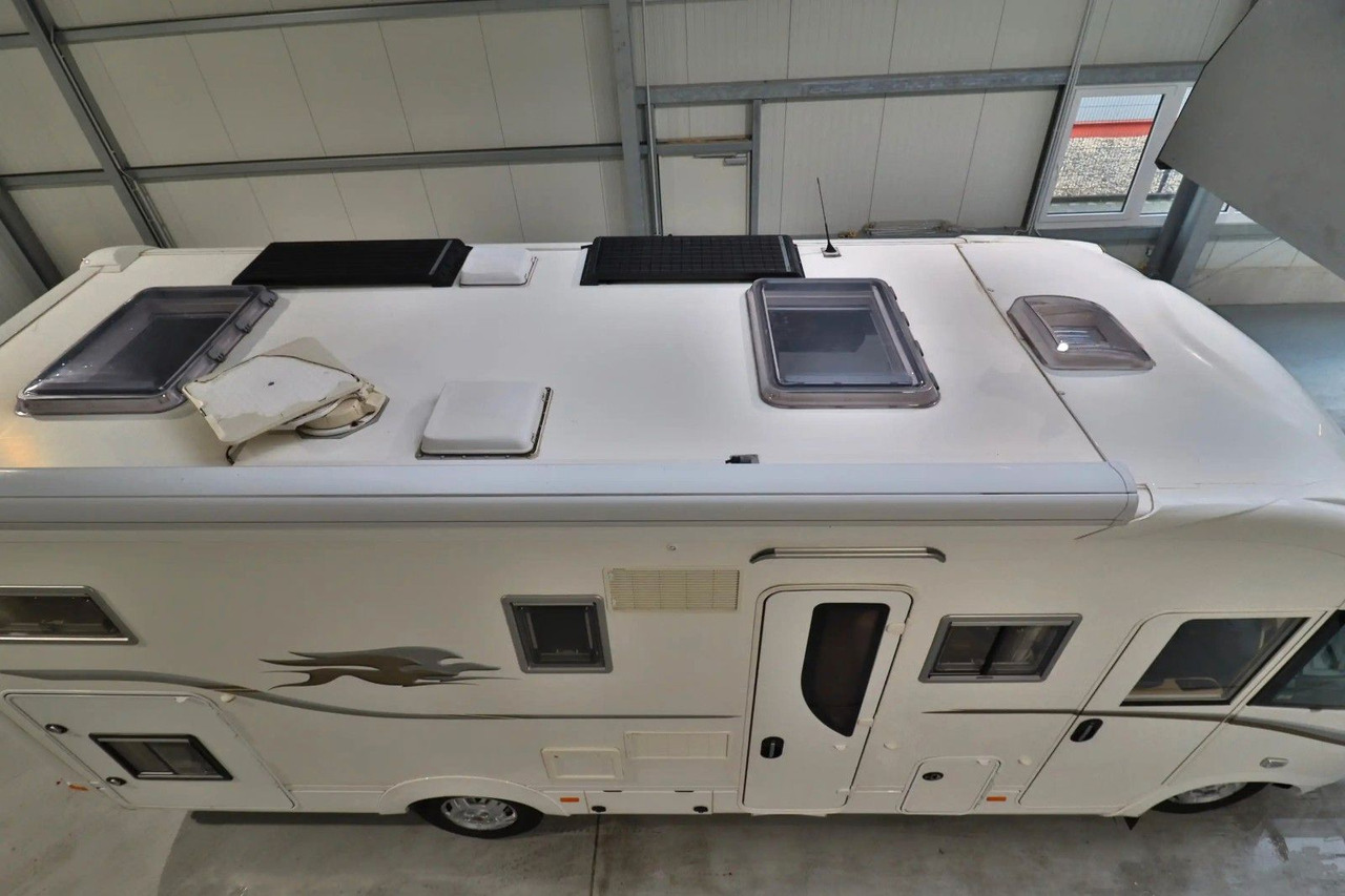 Laika KREOS 7010/Automatik/Festbett+Hubbett/TOP - Autocaravana integral: foto 5 Laika KREOS 7010/Automatik/Festbett+Hubbett/TOP - Autocaravana integral: foto 5