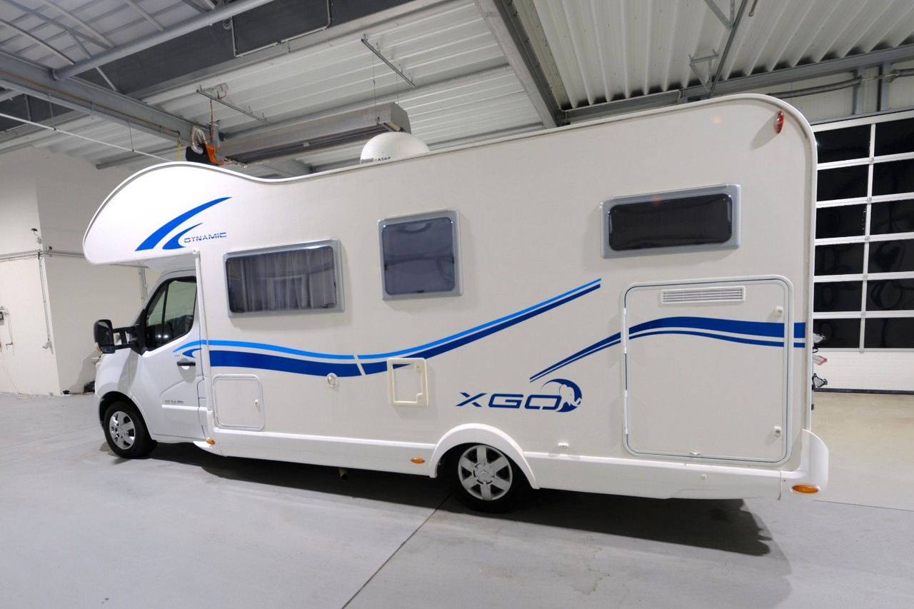 XGO Dynamic 35 / Festbett / Garage / Finanzierung - Autocaravana capuchina: foto 4 XGO Dynamic 35 / Festbett / Garage / Finanzierung - Autocaravana capuchina: foto 4